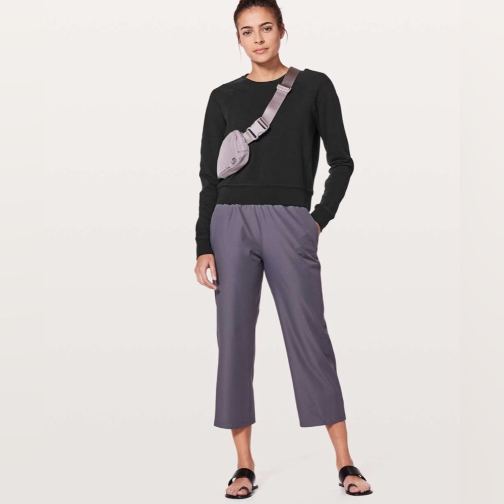 Lululemon Every Moment Crew Stretch French Terry Black Sweater Pullover size 10